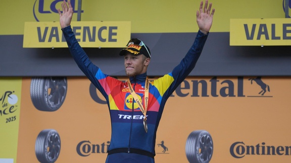 Sportschau Tour De France - 17. Etappe - Die Siegerehrung