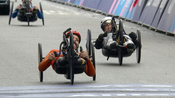 Sportschau Paralympics 2024 - Bronze Im Straßenrennen - Zeyen-giles 'heilfroh' Im Ziel