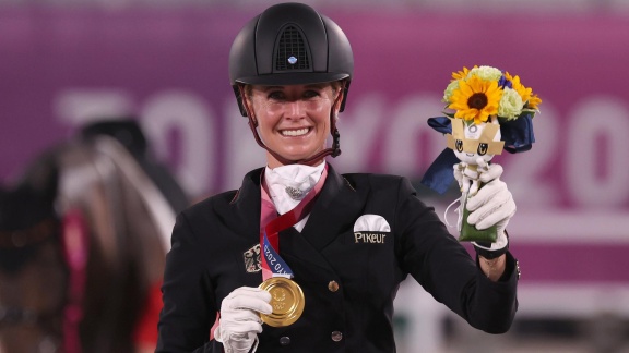 Sportschau Olympia 2024 - Medaillenhoffnung Beruht Auf Jessica Von Bredow-werndl