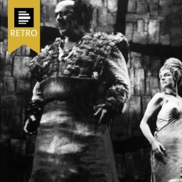 Szene aus dem vierten Bild der Ring-Oper Das Rheingold mit Kurt Böhme als Fafner.