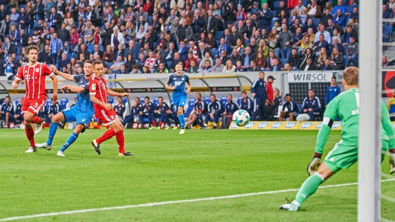 Sportschau - Balljunge Leitet 2017 Ein Hoffenheimer Tor Gegen Bayern Ein