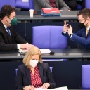 Bundesinnenministerin Nancy Faeser (SPD) und Bundesjustizminister Marco Buschmann (FDP, r) 