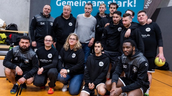 Sportschau - Essener Handballer Feiern Zum Abschluss