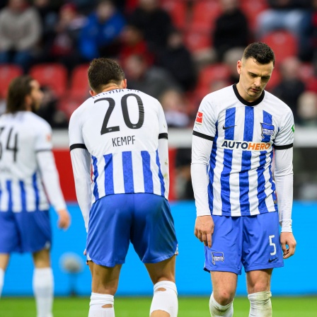Enttäuschte Hertha-Spieler nach der Niederlage in Leverkusen
