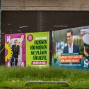 Wahlplakate der Grünen und der CDU zur NRW-Landtagswahl