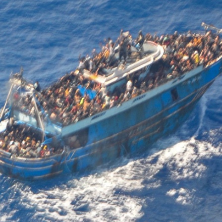 Überfülltes Flüchtlingsboot