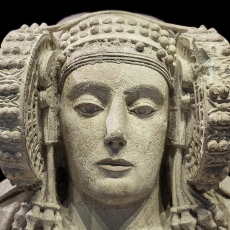 Die "Dama de Elche" - Büste einer Frauenfigur aus Elche in Spanien, die als herausragendes Zeugnis der iberischen Kunst gilt.