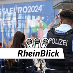 Polizei vor Stadion