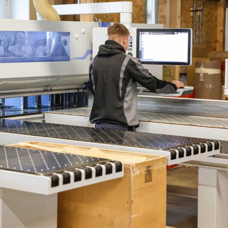 Symbolbild: Lehrlingsmangel im Handwerk (Bild: picture alliance / HMB Media/Oliver Mueller)