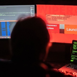 Munich Re für staatlichen Schutzschirm wegen KI-Cyberangriffe