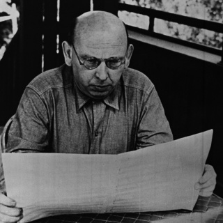 Hanns Eisler in Malibu (USA), 1946.