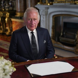 King Charles III. wendet sich nach dem Tod von Queen Elizabeth II. vom Buckingham Palace aus erstmals an sein Volk. 
