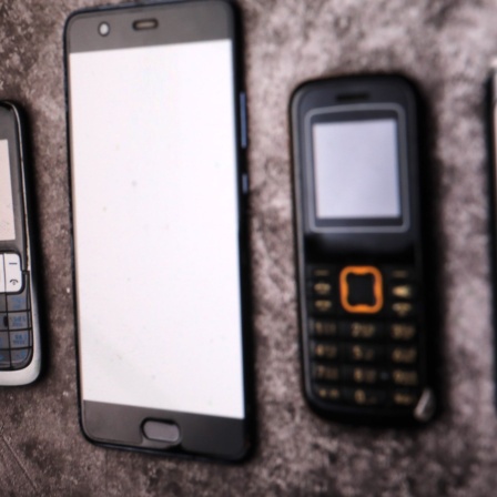 Über 240 Millionen alte Smartphones lungern in deutschen Schubladen