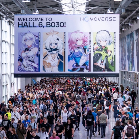 Publikum in den Gängen der Gamescom