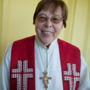 Die Theologin Ida Raming, aufgenommen in Stuttgart (Foto vom 07.04.2011). Ida Raming hat sich von einem argentinischen Bischof zur Priesterin weihen lassen. Die katholische Kirche will die Priesterweihe nicht anerkennen