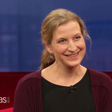 Sonja Medwedski.