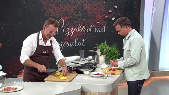 Mittagsmagazin - Kochen Mit Christian Henze: Sommerliches Pizzabrot Mit Mangosalat