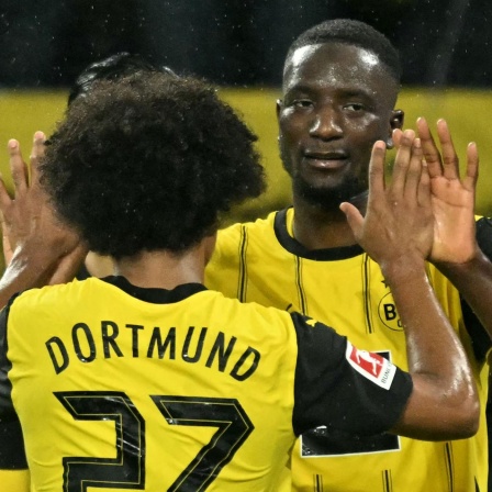 Serhou Guirassy feiert mit Karim Adeyemi