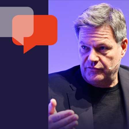 Robert Habeck hält eine Rede