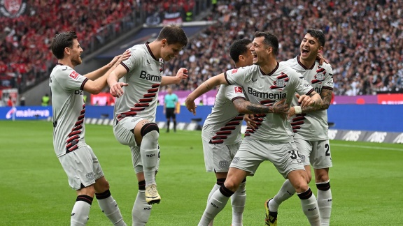 Sportschau Bundesliga - Meister Leverkusen Dominiert Auch In Frankfurt