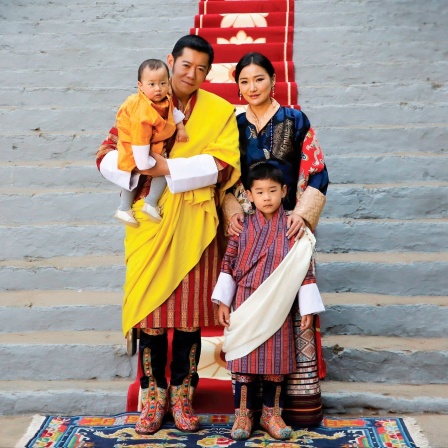 Offizielles Neujahrsfoto 2021 der bhutanischen Königsfamilie