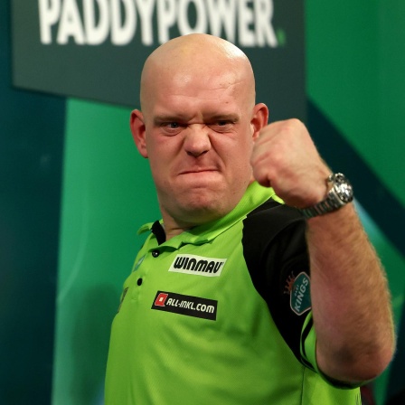 Michael van Gerwen jubelt.