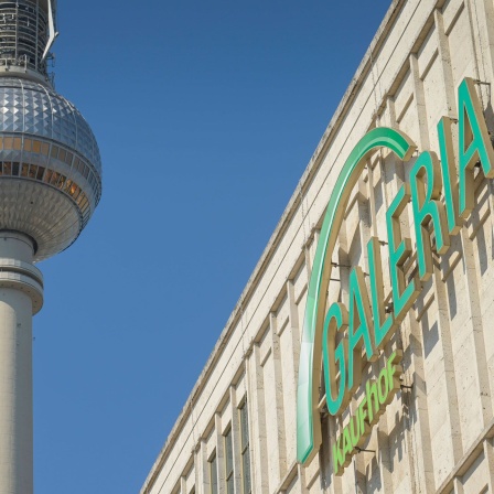 Fernsehturm, Galeria Kaufhof, Alexanderplatz, Mitte, Berlin
