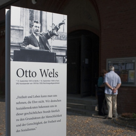 Gedenkstele für den Nazi-Widersacher Otto Wels