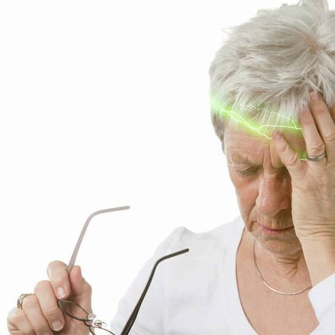 Kopfschmerz-Patientin - Wenn der Schmerz wie ein Blitz einschlägt