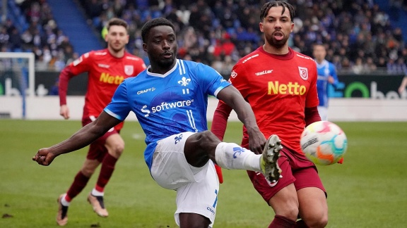 Sportschau Bundesliga - Darmstadt Nutzt Regensburger Blackouts