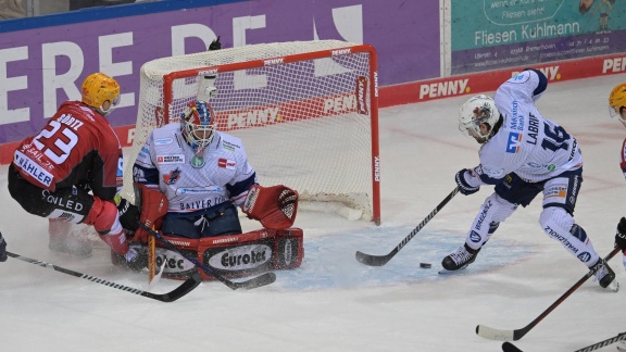 Sportschau - Fischtown Pinguins Siegen Gegen Die Löwen Frankfurt