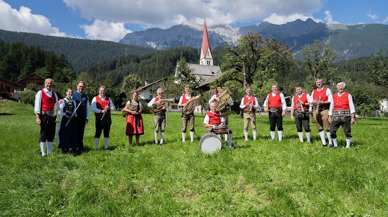 Blaskapelle Alpenland: Gruß aus der Heimat