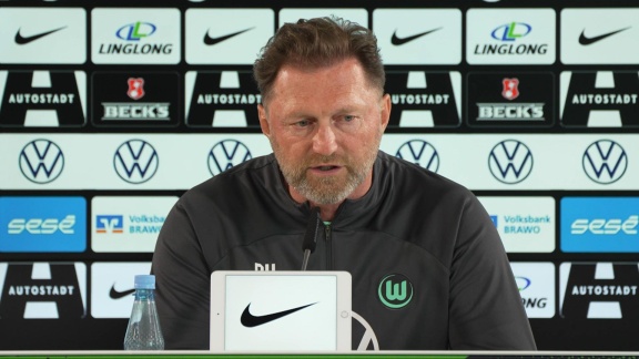 Sportschau Bundesliga - Wolfsburg-trainer Hasenhüttl - 'manche Spieler Sind In Der Körpersprache Noch Nicht So Weit'