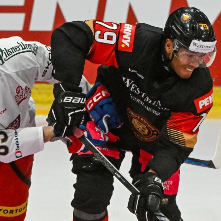 Colin Ugbekile und Filip Prikryl 