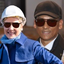 Marine Le Pen und Manuela Schwesing tragen die gleich Sonnenbrille, wie Xavier Naidoo.