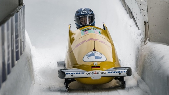 Sportschau - Der Erste Durchgang Des Monobob-weltcups In La Plagne - Die Komplette übertragung