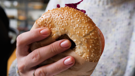 Wer Weiß Denn Sowas? - Wie Bekommt Ein Bagel Seine Glänzende Kruste.