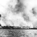 Die türkische Stadt Izmir brennt 1922 im Türkisch-Griechischen Krieg