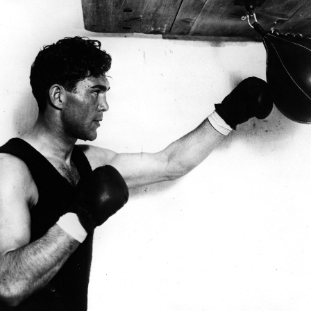 Max Schmeling beim Training  Schmeling, um 1931
