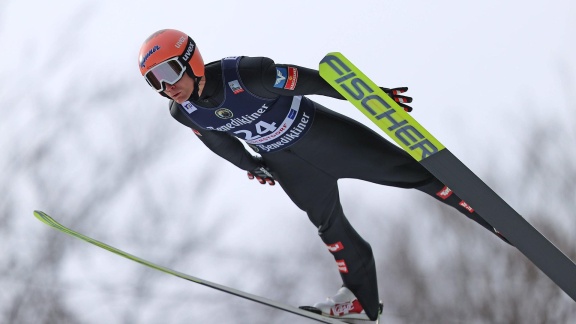 Sportschau Wintersport - Skiflug-weltcup Der Männer In Oberstdorf - Der Erste Durchgang Im Re-live