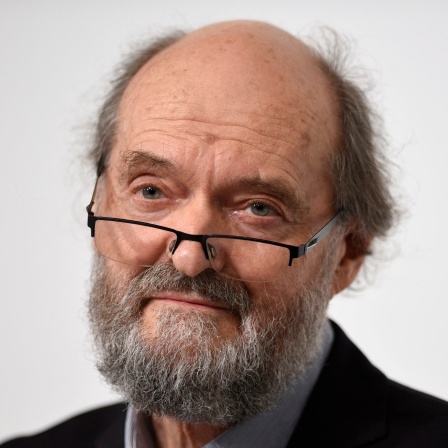 Porträt des estnischen Komponist Arvo Pärt