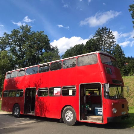 Die Büssingbus-Story: Ein Kultur-Raodtrip im Doppeldecker