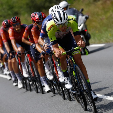 Lilian Calmejane von Team Intermarche-Circus-Wanty bei einem Berganstieg der 8. Etappe der Tour de France