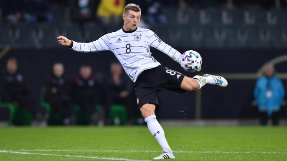 Sportschau - Toni Kroos Kehrt In Die Fußball-nationalmannschaft Zurück