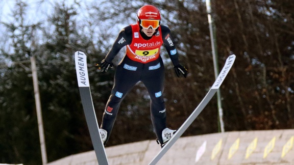 Sportschau Wintersport - Skispringen Der Frauen In Willingen - Der 2. Durchgang