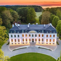Schlosshotel Weissenhaus.