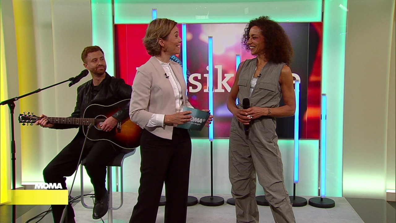 Morgenmagazin: Musik im MOMA: Nadja Benaissa
