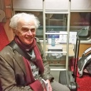 NDR Reporter Egon Koch im Schlafwagen des Zuges nach Athen