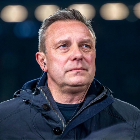 Andre Breitenreiter betritt das Stadion