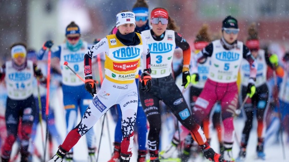 Sportschau Wintersport - Massenstart Der Frauen - Die Zusammenfassung